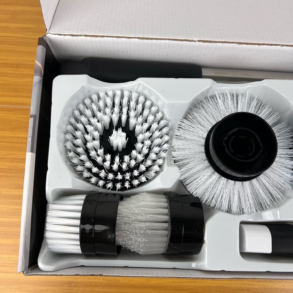 Electric Spin Scrubber, Cordless Shower Cleaning with 8 Replaceable Brush Heads - Picture 7 of 7